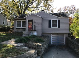 911 E 100th Ter, Kansas City, MO 64131