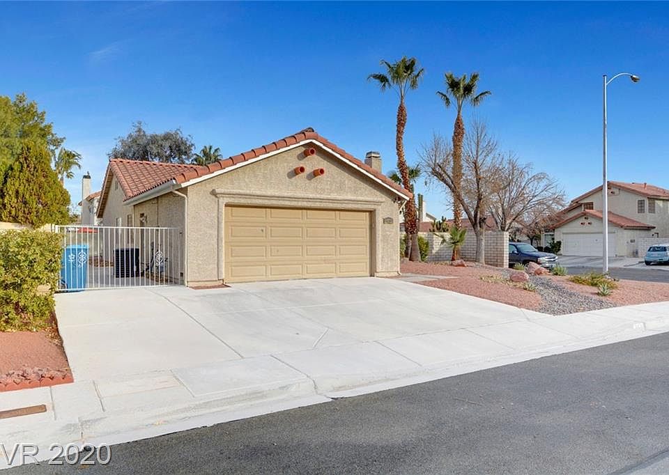 1st image of 450 Inglewood Cir