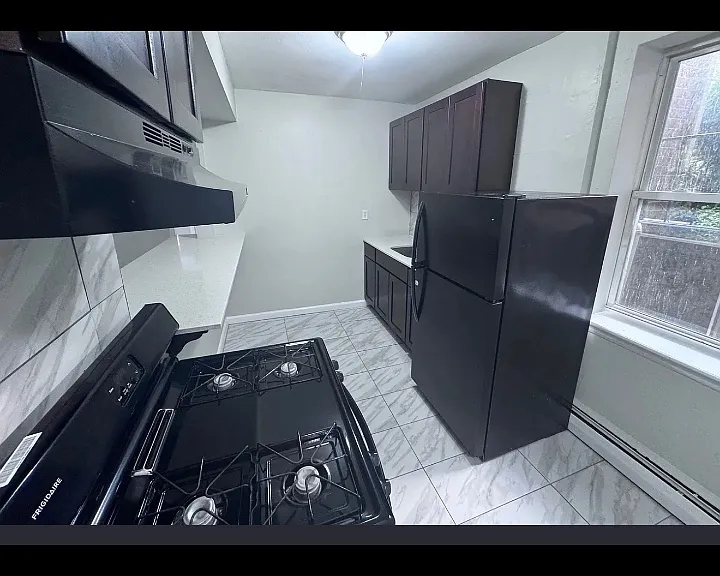113 Lincoln Ave #A6 — Photo 1