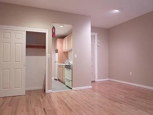 Rented by Town Residential | media 9