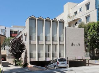 113 N Gale Dr, Beverly Hills, CA 90211