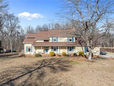 2201 Hunters Ridge Dr, Pleasant Garden, NC, 27313