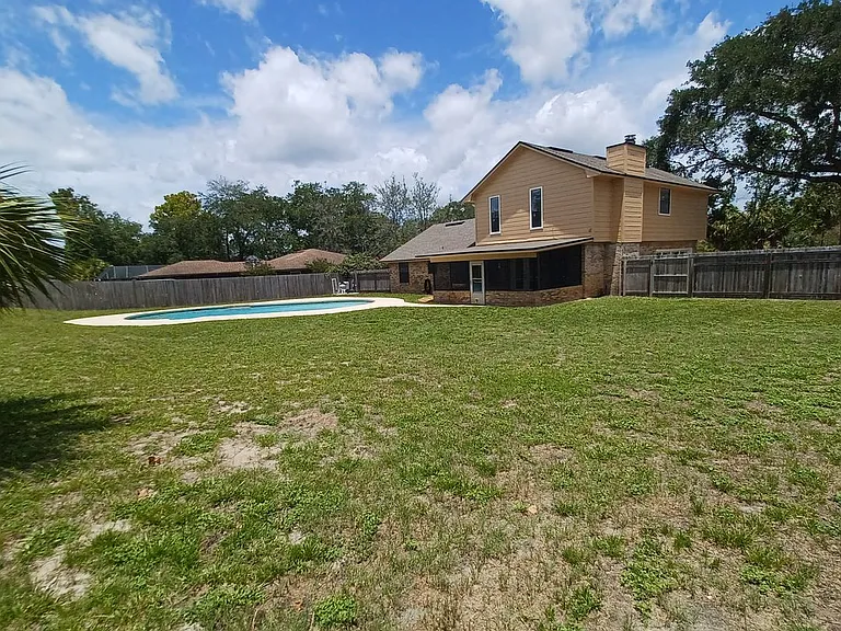 2295 Foxwood Dr — Photo 39