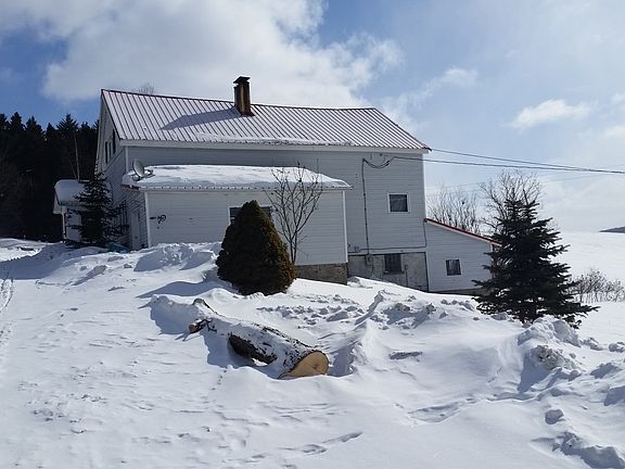 5th image of 1286 Bradley Brook Rd