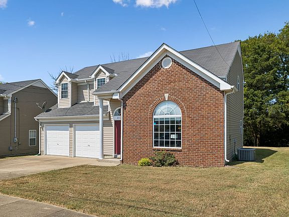 3rd image of 2112 Candlebrook Ct