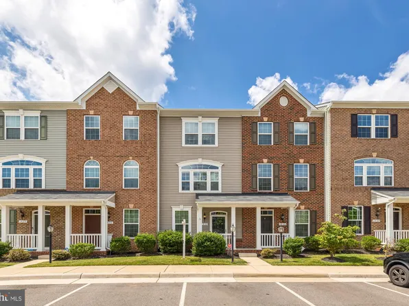 1733 Dorothy Ln, Woodbridge, VA 22191