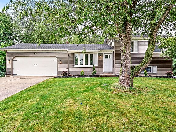 2nd image of 57372 Arabian Dr