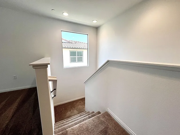 4208 E Flutter Prado — Photo 10