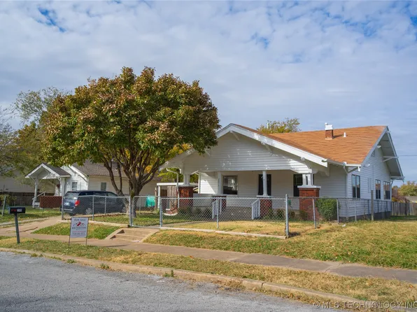 2311 E 4th St, Tulsa, OK 74104