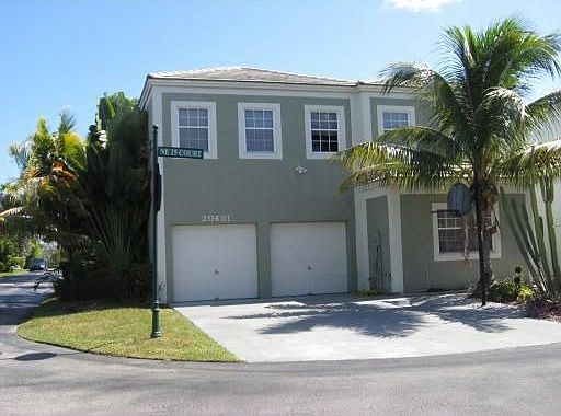 1st image of 20651 NE 25th Ct