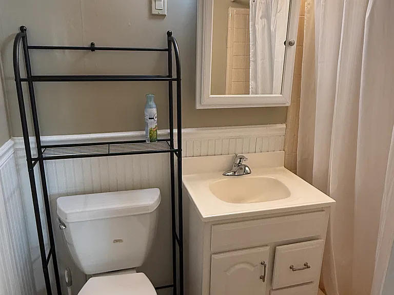 2105 Vista Dale Ct #1 — Photo 9