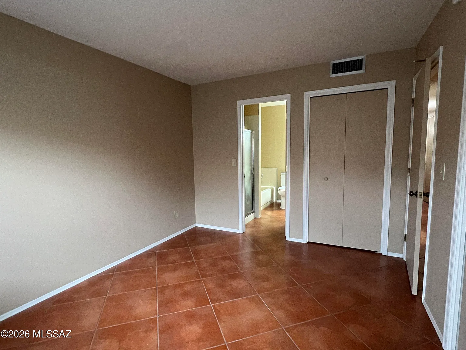 2 bed, 2.0 bath, 1236 sqft, $1,795 — Photo 3
