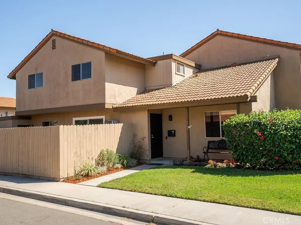 10525 Royal Oak Way, Stanton, CA 90680