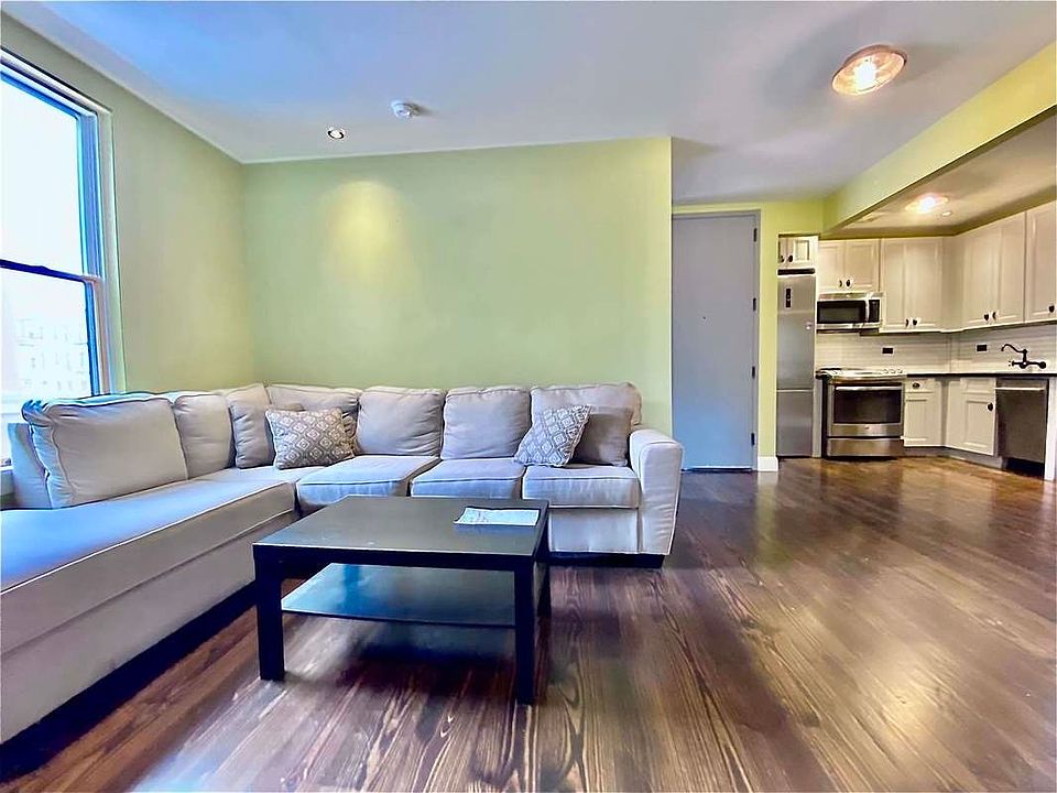 1st image of 1027 President St #B3