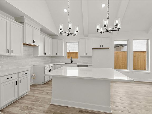 4th image of 26421 E Skylight Brook Cir