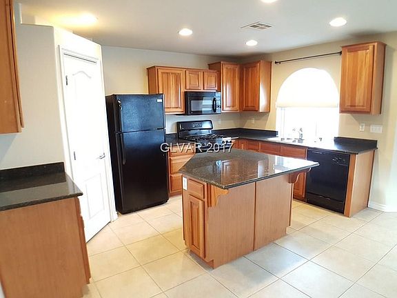 4th image of 5516 Meridian Rain St