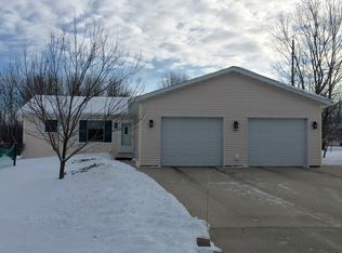 609 N Hume Ave, Marshfield, WI 54449
