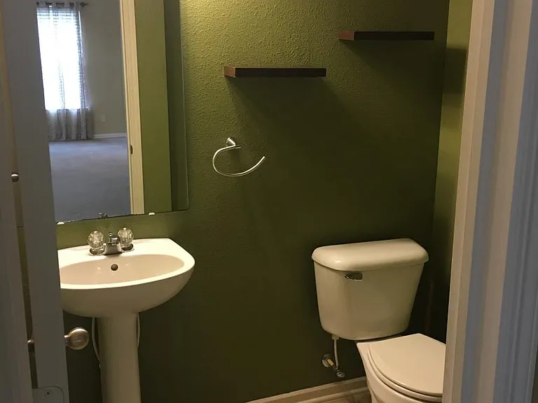 1038 Millstone Ct — Photo 3