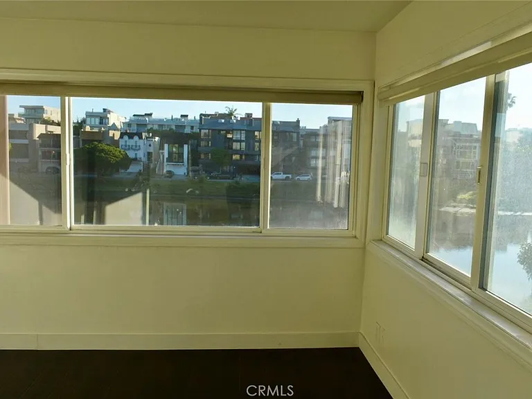 6400 Pacific Ave #311 — Photo 39