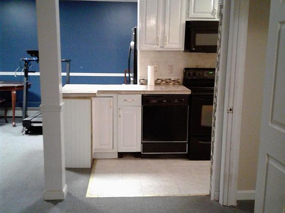 3rd image of 96 Belfield Drive # 1 St Floor