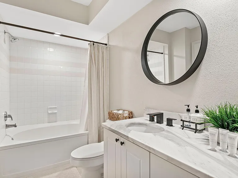 23615 Bahama Point #1426 — Photo 4