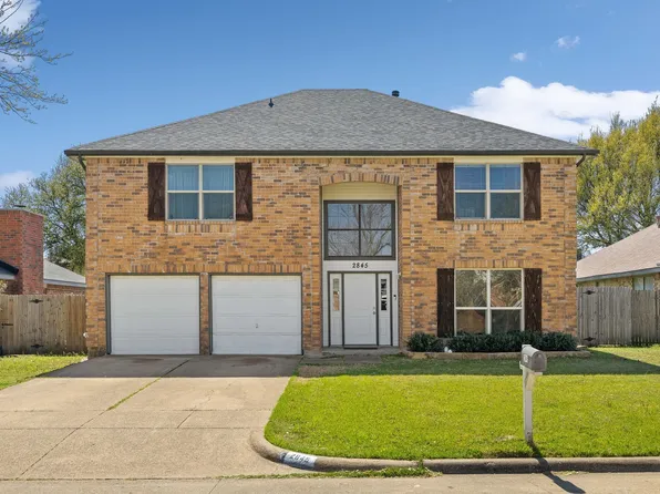 2845 Fenwick St, Grand Prairie, TX 75052