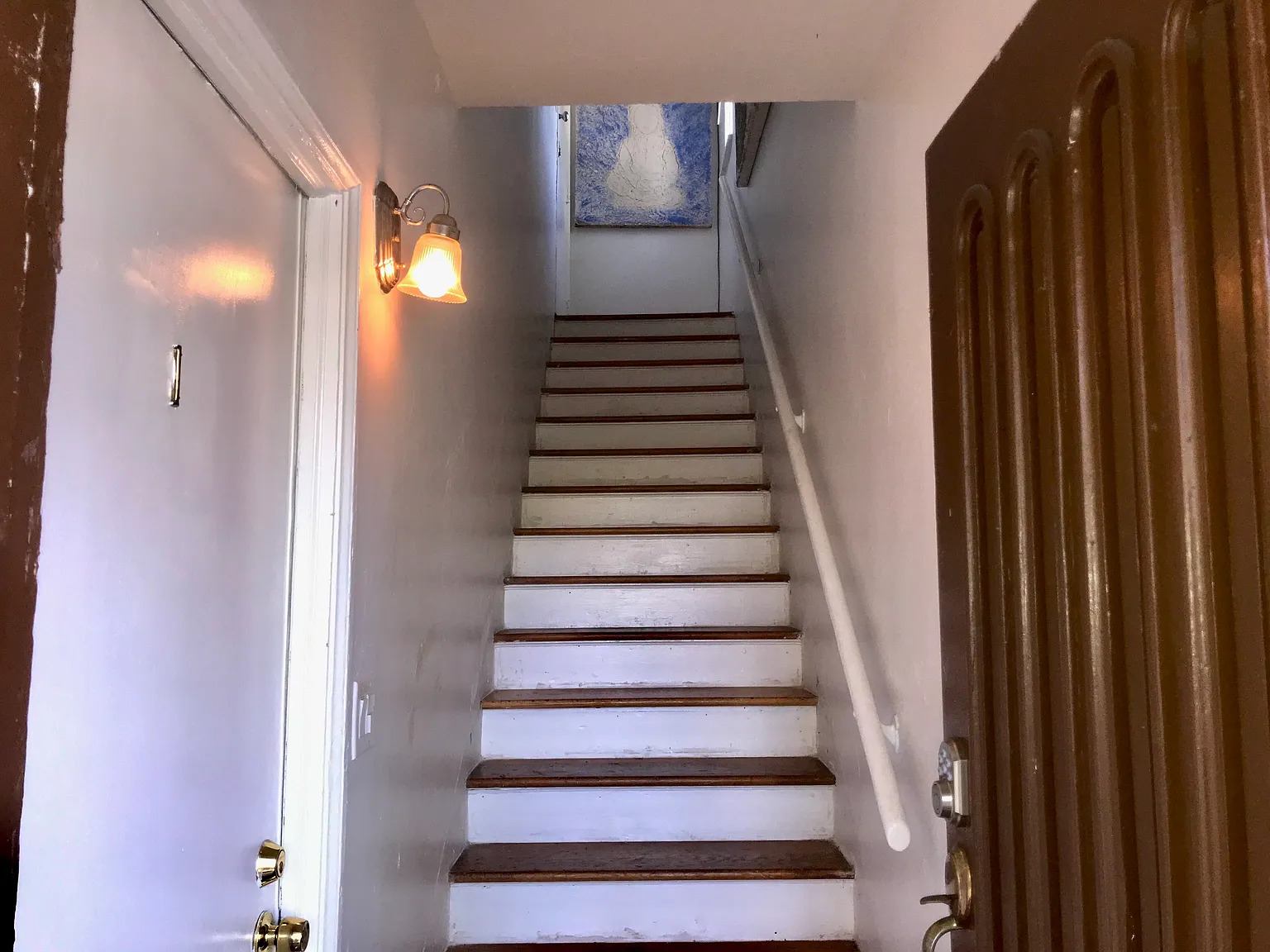 2 bed, 900 sqft, $2,600 — Photo 2