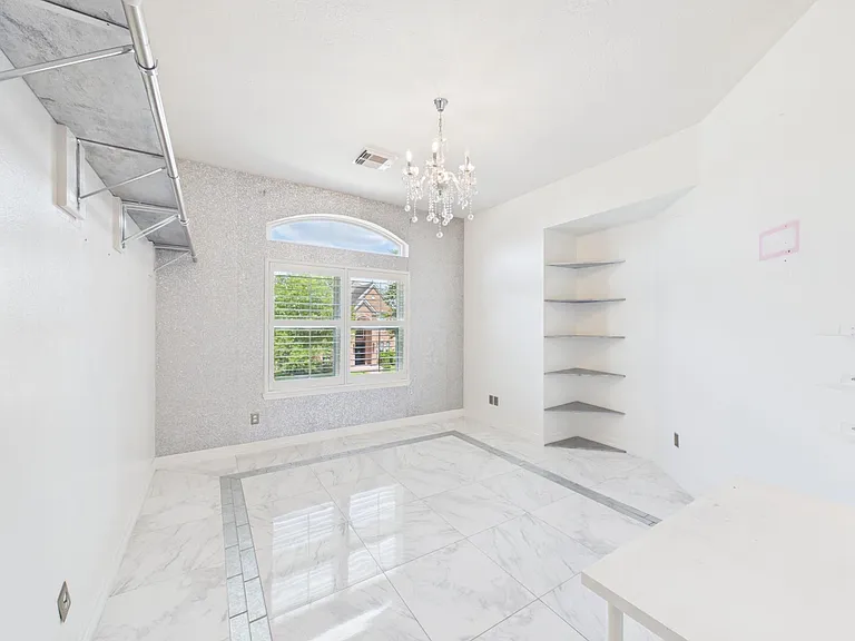 6206 Canyon Run Ct — Photo 37
