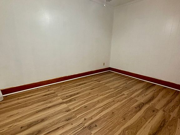 2nd image of 211 Lake St #1