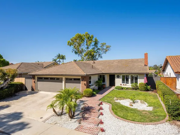3433 Lakewood St, Carlsbad, CA 92010