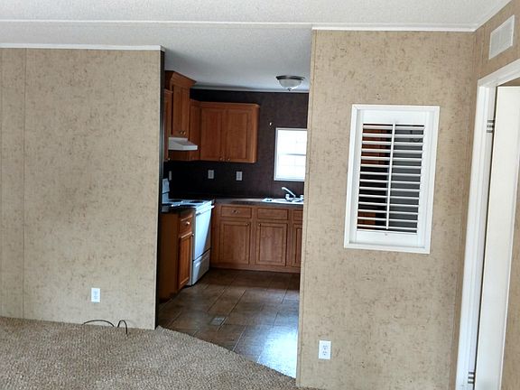5th image of 9810 NW 59th Pl