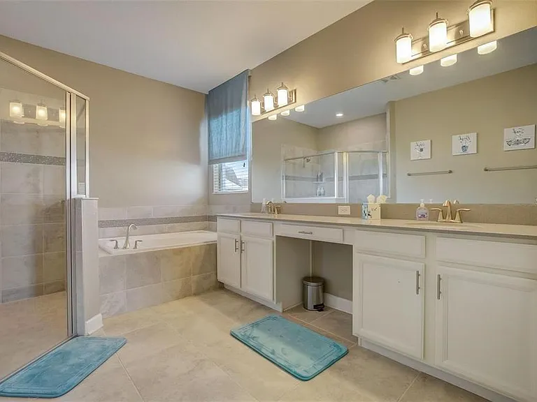 4693 Fairy Tale Cir — Photo 24