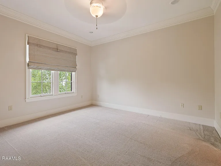 605 Silverstone Rd #205B — Photo 20
