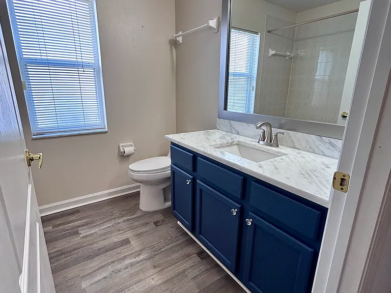 15345 Markham Dr — Photo 16