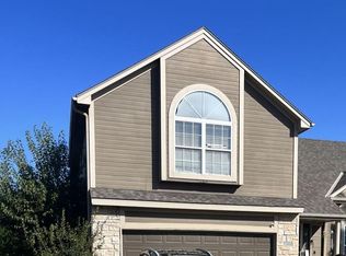 1506 Willow Cir, Raymore, MO 64083