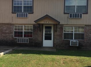 313 1/2 N 4th St APT 1, Noble, OK 73068