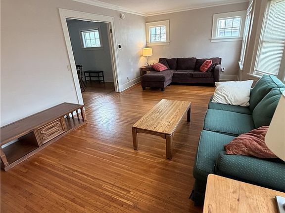 3rd image of 77 Crittenden Blvd