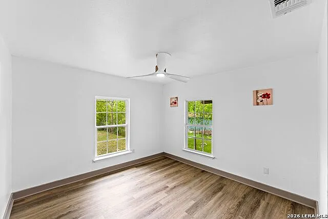 250 Koehler Ct — Photo 4