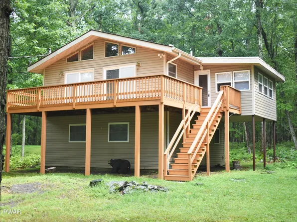 125 Lone Pine Bay, Hawley, PA 18428