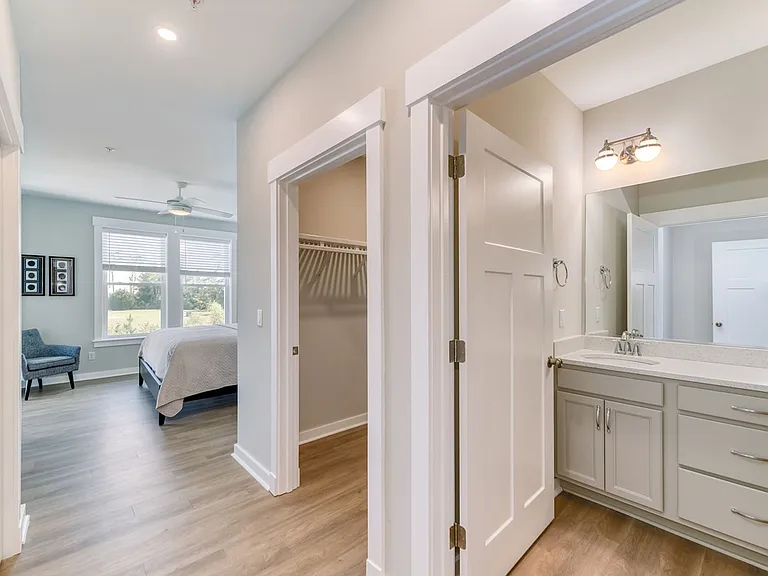 1703 Paget Rd #301 — Photo 11