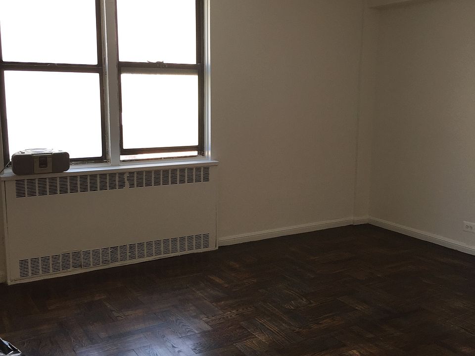 2nd image of 180 E 162nd St APT 4J