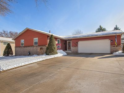 2045 3rd Ave NE, Owatonna, MN, 55060
