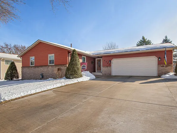 2045 3rd Ave NE, Owatonna, MN 55060