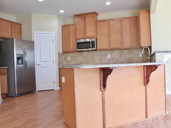 5th image of 521 Loggerhead Dr