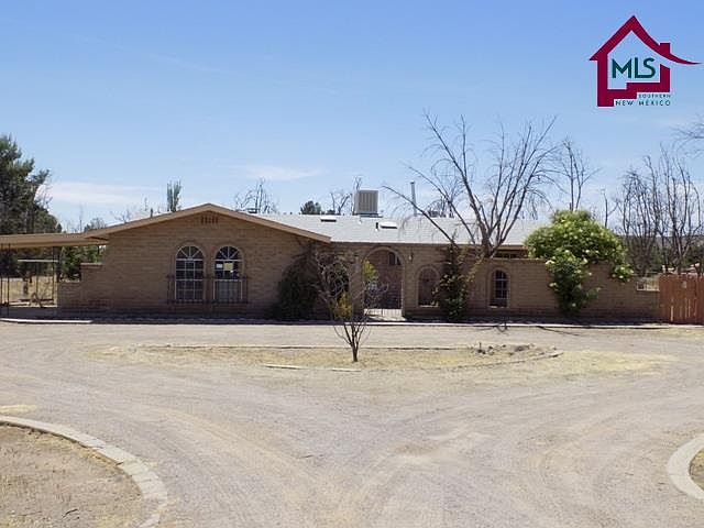 1st image of 5135 N Valley Dr