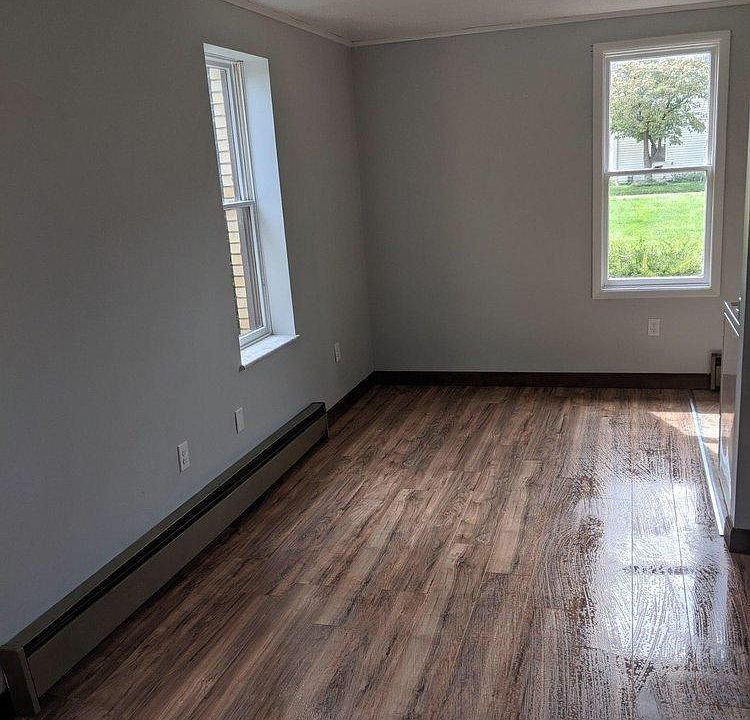 1st image of 200 S Wooster Ave APT E