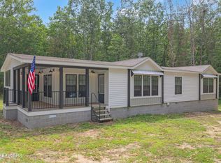 1670 Bear Creek Rd, Crossville, TN 38571