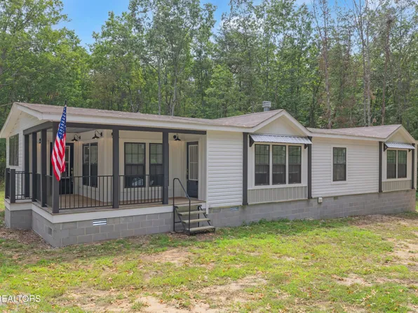 1670 Bear Creek Rd, Crossville, TN 38571