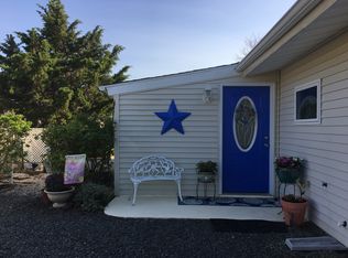 17 W Raritan Dr, Little Egg Harbor, NJ 08087