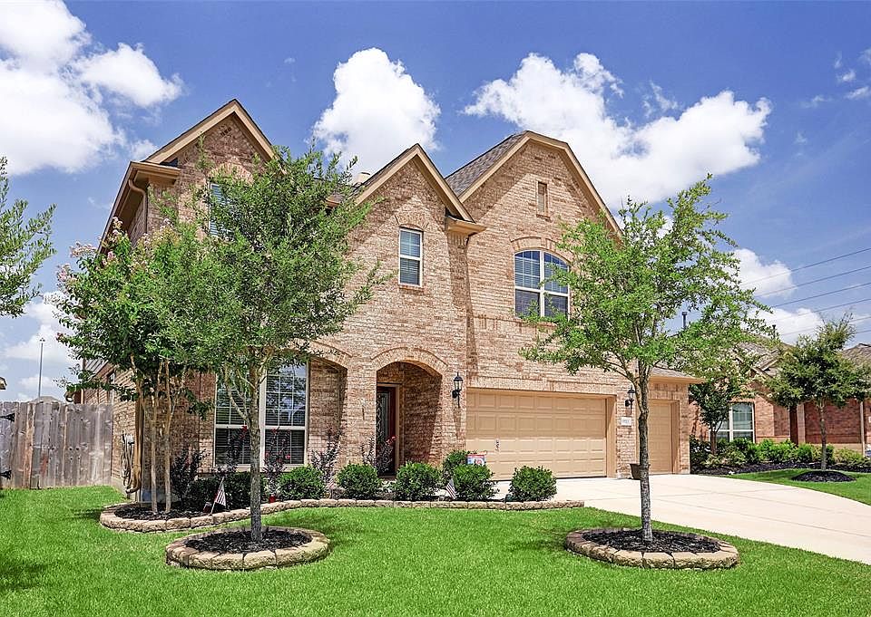 1st image of 3523 Hawkins Glen Ln